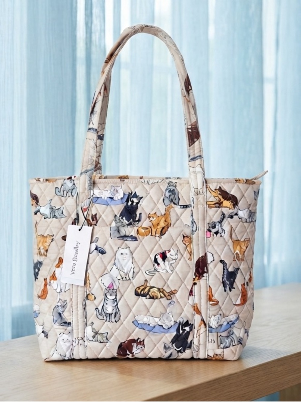 Vera Bradley Small Vera Tote A CATs LIFE Quilted Cotton, Exact Print